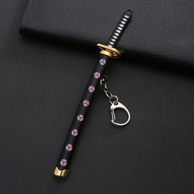 Blade Master Keychain – Tactical Katana Charm"