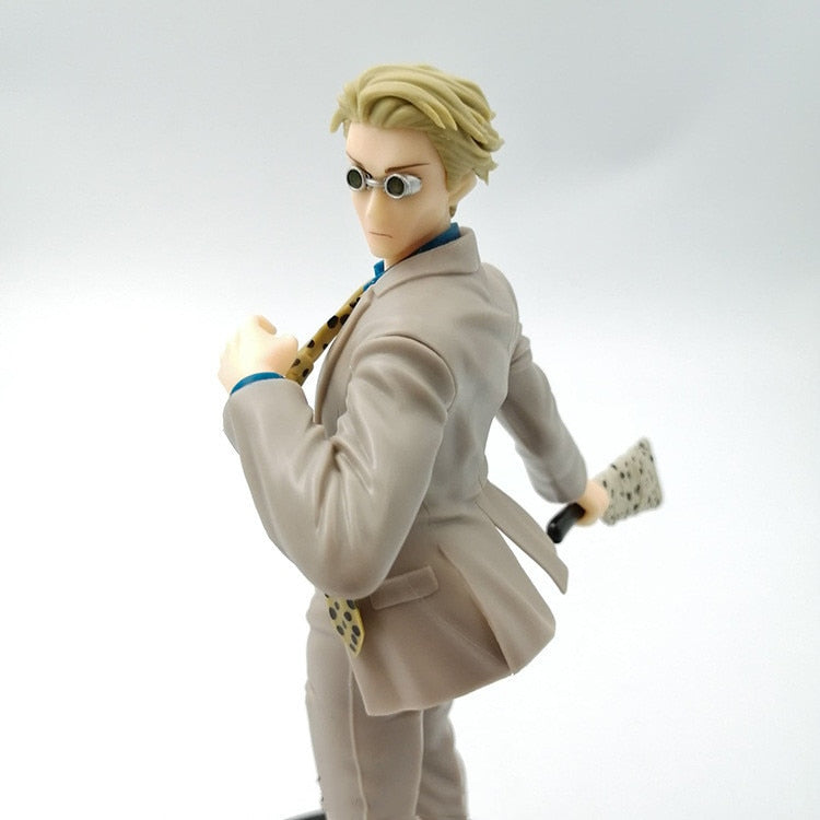 7:3 Sorcerer Figure