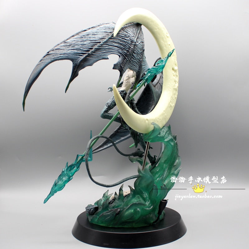 Hollow Monarch Figure