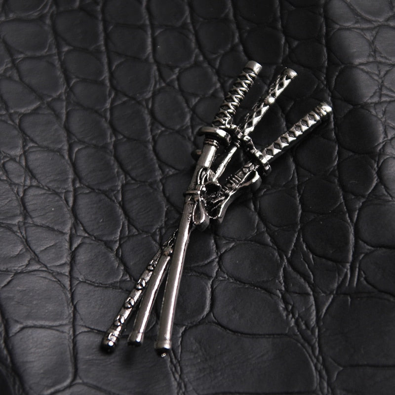 Tri-Blade Warrior Necklace