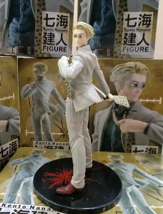7:3 Sorcerer Figure