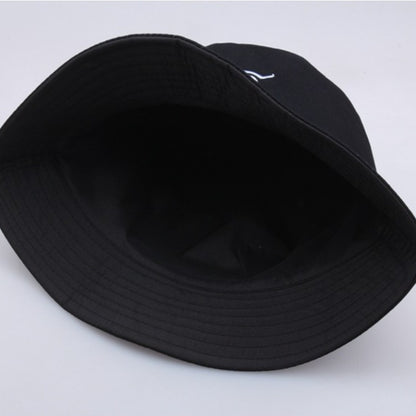 Red Cloud Print Bucket Hat